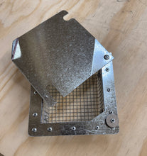 Load image into Gallery viewer, Bait Basket